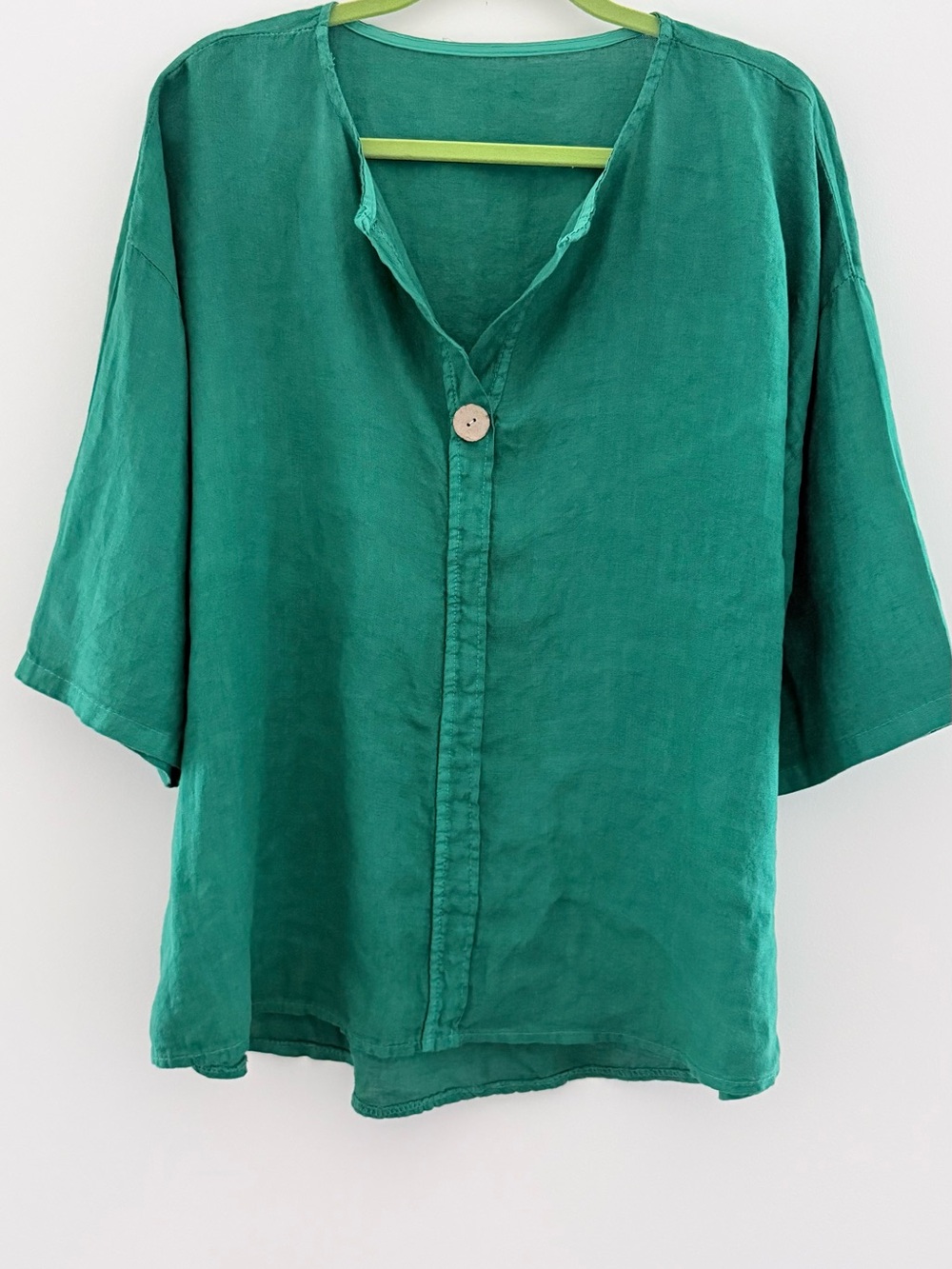 100% Linen Relaxed Emerald Green Button-Front Tunic Top